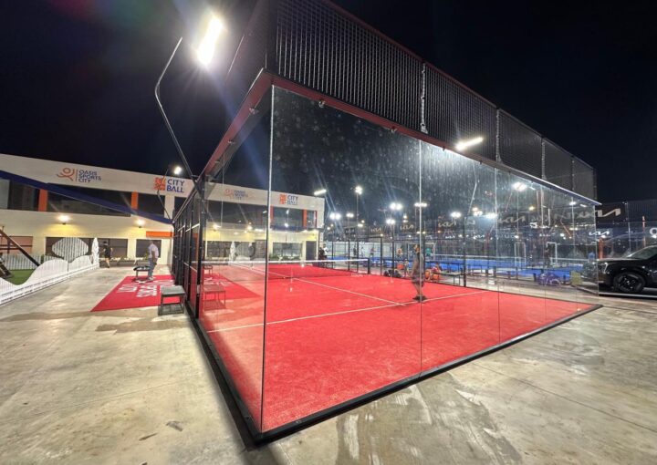 Maintenance d'un terrain de padel